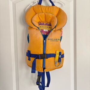 SALUS Nimbus • 20-30lbs • LIfejacket PFD